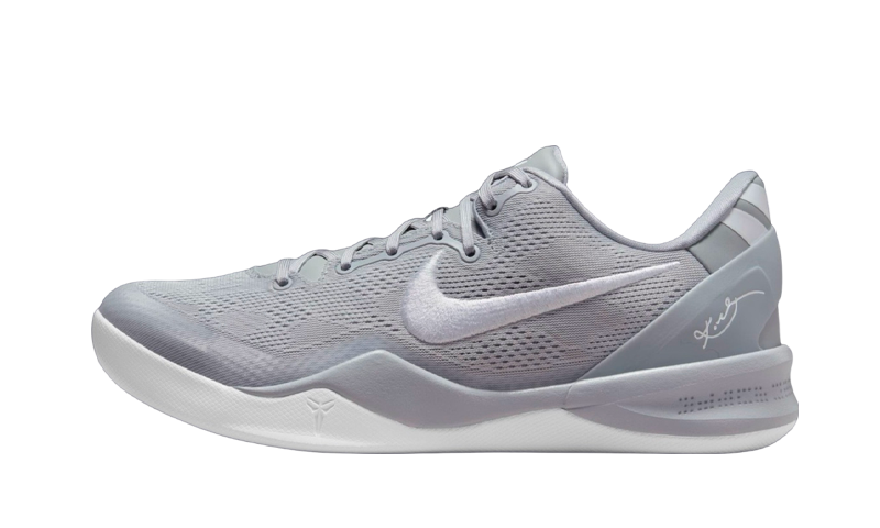 Paire de Basket, Sneakers Kobe 8 Protro Wolf Grey White blanc 