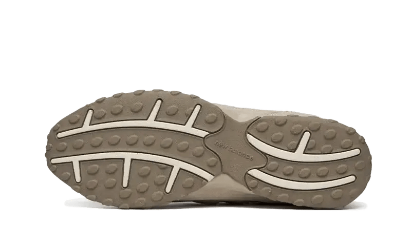 New Balance 204L Timberwolf - Got U Sneakers