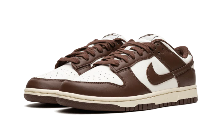 Basket marron cacao blanc cuir dunk low nike