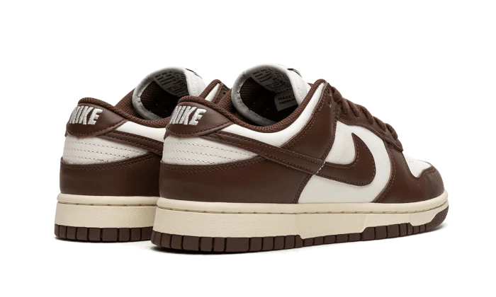 Basket marron cacao blanc cuir dunk low nike